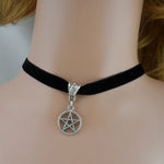 Pendant Choker Necklace