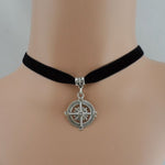 Pendant Choker Necklace