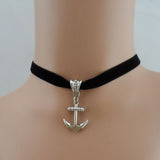 Pendant Choker Necklace