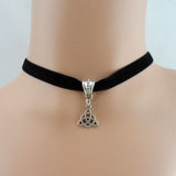 Pendant Choker Necklace