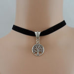 Pendant Choker Necklace