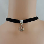 Pendant Choker Necklace